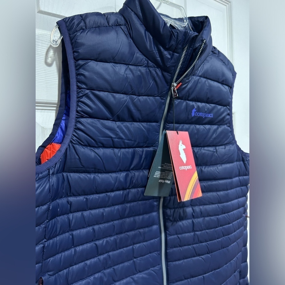 Cotopaxi Women’s XL Fuego Down Insulated Puff Vest Navy Blue Maritime NWT - Picture 2 of 15